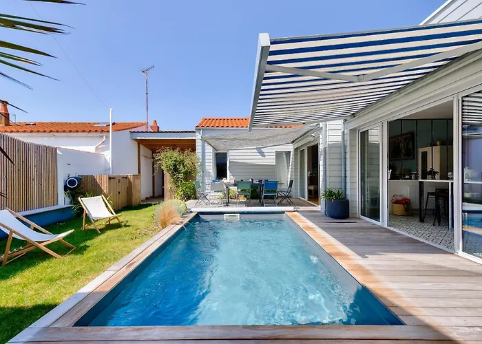 Piscine - 8 Personnes - D'olonne Feriehus Les Sables-dʼOlonne
