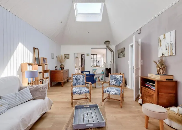 Piscine - 8 Personnes - D'olonne Les Sables-dʼOlonne