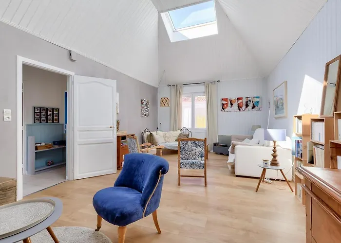 Piscine - 8 Personnes - D'olonne Les Sables-dʼOlonne